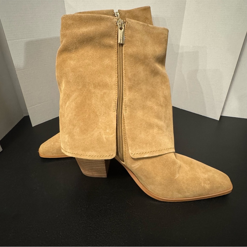 Vince Camuto Alouison Tan Suede Foldover Boots | Size 10M - Picture 5 of 11